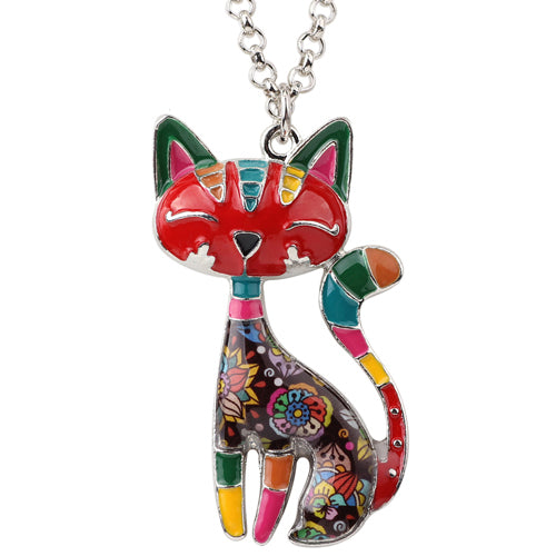 Elegant Cat Design Necklace