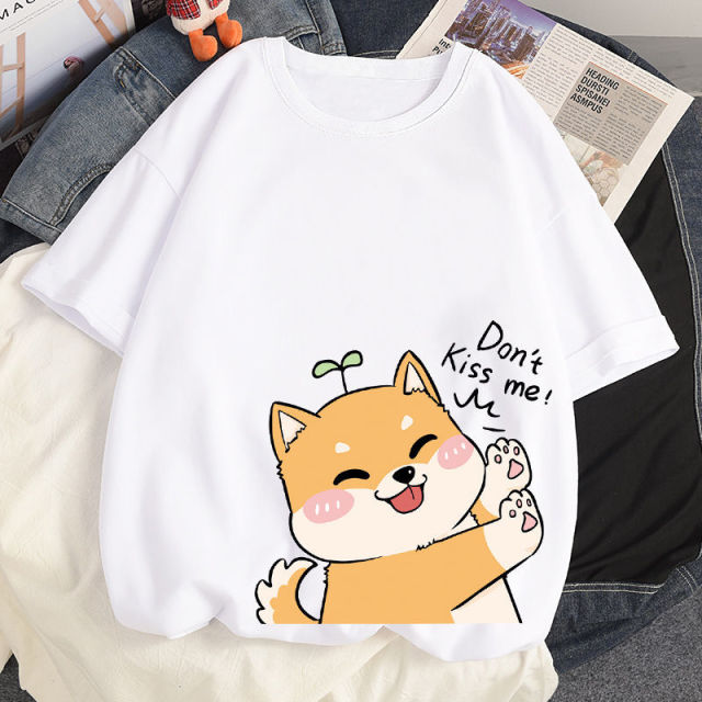 Petlington-Don't Kiss Me Cat T-shirt